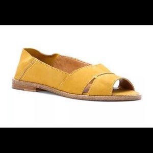 Anthropologie Kelsi Dagger Samantha shoes Sz. 7.5